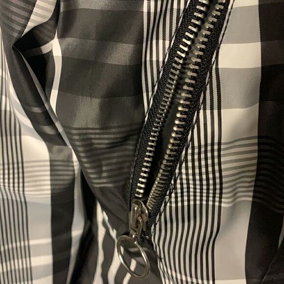 Black Rivet - Black and White Plaid Zipper Jacket - L - Picture 3 of 6